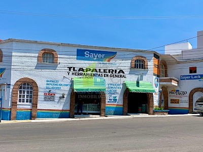 Casa con uso de suelo en Corregidora, Querétaro