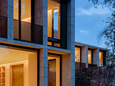 Hermosa casa nueva y de lujo en condominio en Lomas del Pedregal