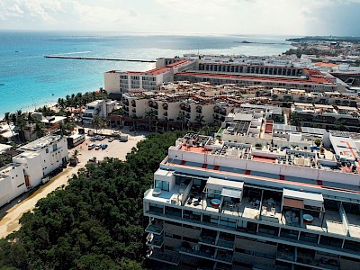 EXCLUSIVE PDC CONDO FOR THE PRIVILEGED
