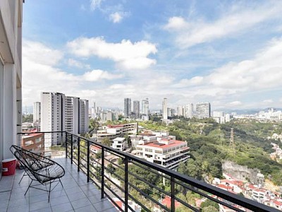 Hermoso pH en calle cerrada Hermosa vista a la Ciudad 