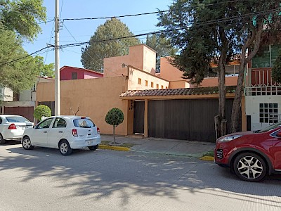 CASA EN VENTA EN JARDINES DE SAN MATEO, NAUCALPAN