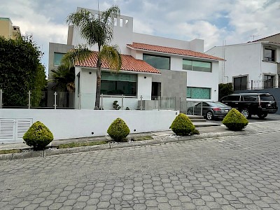 CASA EN VENTA EN PRADO LARGO, ZONA ESMERALDA, ATIZAPAN DE ZARAGOZA