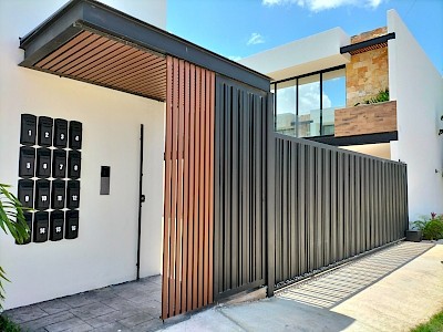  THouse 2-3 recámaras EN VENTA - Acepta Infonavit CHOLUL Mérida Yuc 