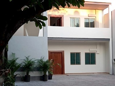 HERMOSO DEPARTAMENTO RENTA MONTECRISTO 
