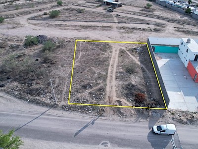 TERRENO EN VENTA 998