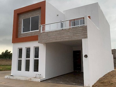 Casa modelo MAPLE en privada Residencial Madeira Coatzacoalcos