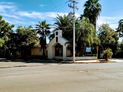 EN VENTA TERRENO DE 1600 M2 EN ESQUINA DEL BLVD. 16 DE SEPTIEMBRE Y M.C. CASTRO, MUY CERCA DEL IMSS 