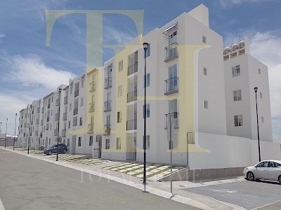 Departamento disponible, dentro de privada, 2 recamaras, entrega inmediata