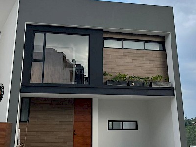 CASA DE AUTOR EN VENTA EN AQUA 1, LAGO ESMERALDA, ATIZAPÁN
