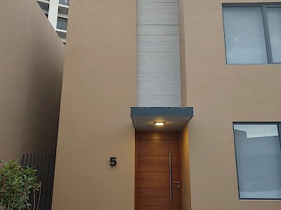 VENTA DE CASAS NUEVAS CON CASA CLUB Y SEGURIDAD EN ZIBATA