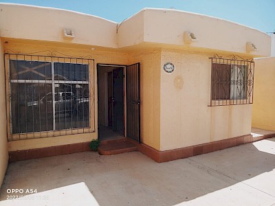 CASA EN VENTA EN LA FUENTE EN LA CALLE BRISA