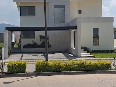 Residencia country club paraíso 4rec alberca