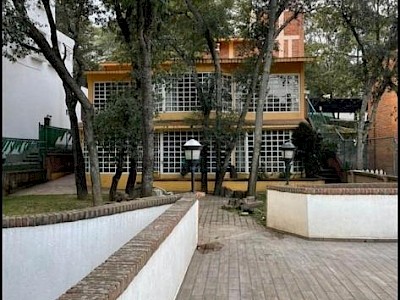  RESIDENCIA PARA REMODELAR EN SAYAVEDRA, ATIZAPÁN