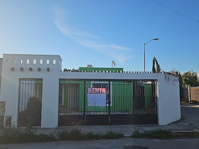 CASA EN RENTA SEMI AMUEBLADA DE 2 RECAMARAS EN CIUDAD CAUCEL,MERIDA,YUCATAN
