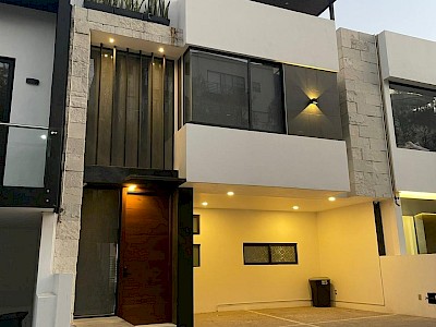 CASA NUEVA EN VENTA EN ALTUS AQUA II LAGO ESMERALDA, ATIZAPÁN