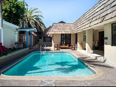 En venta casa en Ensenada, Baja California ideal para inversionista para AIRBNB u HOTEL BOUTIQUE 