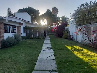 Se renta amplia casa en Juriquilla 