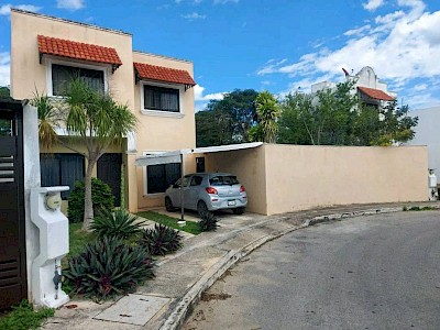 Venta de Hermosa Casa en Gran Santa Fe II