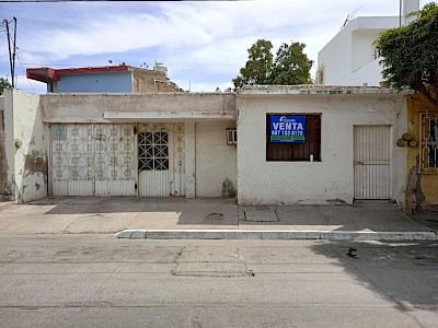 CASA EN VENTA CONTRA ESQUINA (A ESPALDAS) DE LA IGLESIA DEL ROSARIO POR CALLE NORZAGARAY DE 285.00 M2, GUASAVE.