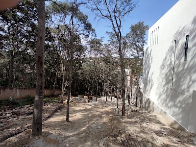  VENTA DE TERRENO DESCENDENTE EN CONDADO DE SAYAVEDRA, ATIZAPÁN