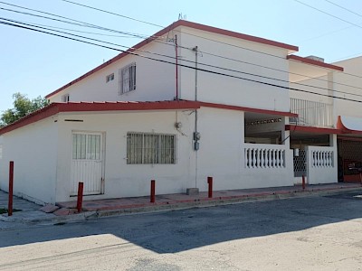 VENTA DE CASA DE DOS PLANTA COL.HIDALGO, REYNOSA TAMPS
