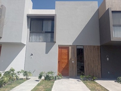 Tu nuevo Hogar, en la entrada de Zakia, casa disponible 2 rec + Flex Space