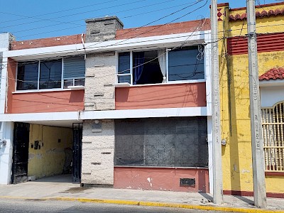 Venta. Casa en Centro de Merida, a 50 m de Parque Santiago