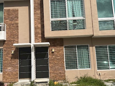 CASA EN RENTA EN PRIVADA EN GRAN SANTA FE 3 CANCUN