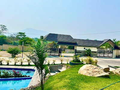 Lotes en Venta, "Oasis Residencial" zona del club campestre, Tuxtla Gutierrez
