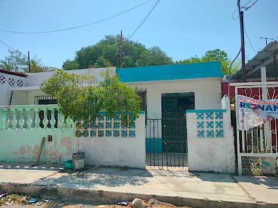 Casita con terreno cerca del centro de Mérida