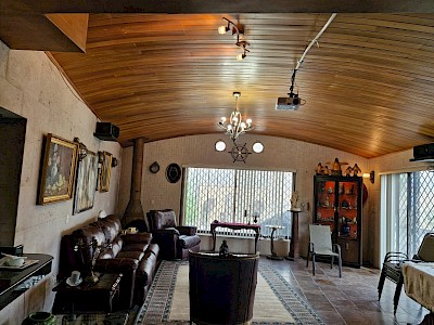 Hermosa Casa en Col. Leones