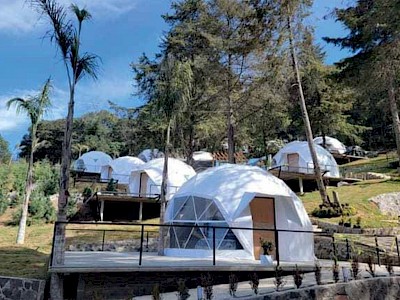 GLAMING, Domos para ecoturísmo 