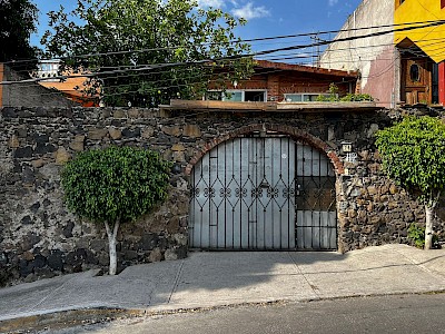 Excelente Casa en Venta en Ejidos de San Pedro Martir 