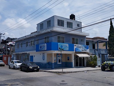 SE VENDE EDIFICIO CON 7 ESTUDIOS Y 2 LOCALES