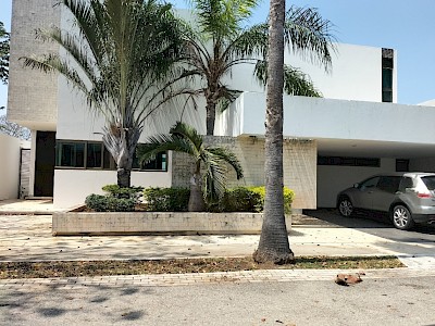 Venta Manantiales de Cocoyoles Mérida Yuc 