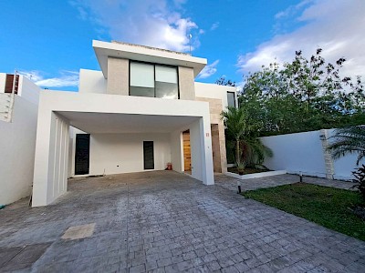 EXCELENTE CASA EN VENTA EN DZTYA, MÉRIDA, YUCATÁN