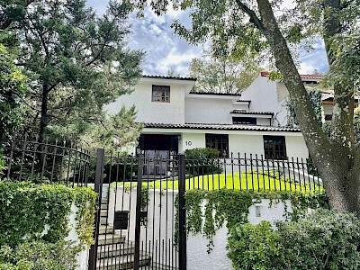 Hermosa casa en Interlomas 