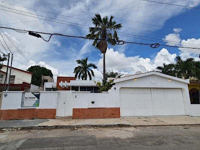 Venta de casa en colonia Campestre, Mérida, Yucatán