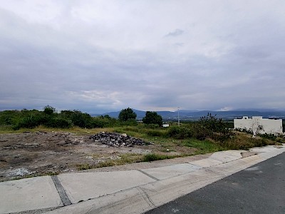 TERRENO EXCLUSIVO EN  YAVIA, ZIBATÁ QUERÉTARO