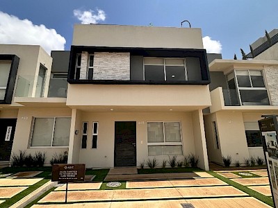 Casa en Renta Capital Norte 10 min de periférico y Juan Gil 