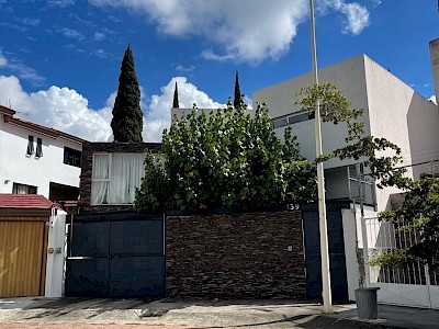 Casa Bugambilias Residencia