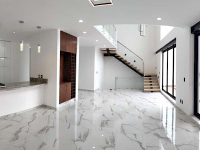 RESIDENCIA DE AUTOR EN VENTA EN YAVIA, ZIBATÁ, QUERÉTARO