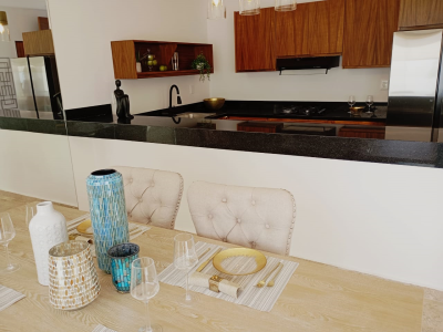 CASA  EN  VENTA  ARBOLADA PRIMERA  FACE 