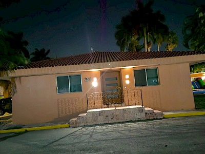 CASA EN RENTA MONTECRISTO UNA PLANTA 