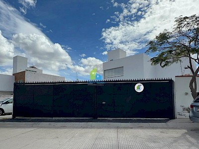 CASA EN VENTA REAL DE JURIQUILLA QUERETARO