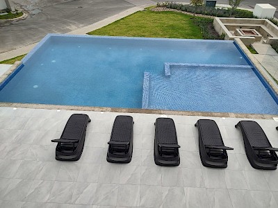 VENTA DE ULTIMA CASA NUEVA EN CLUSTER CON CASA CLUB EN ZARU (FRENTE A ZAKIA)