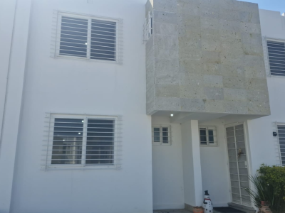 Los Encinos, casa seminueva en Venta 3 Recamaras, privada