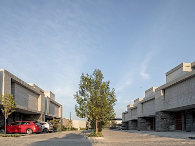 RENTA DE CASA CON ACABADOS PREMIUM EN CLUSTER Y ROOF GARDEN EN ALTOS JURIQUILLA