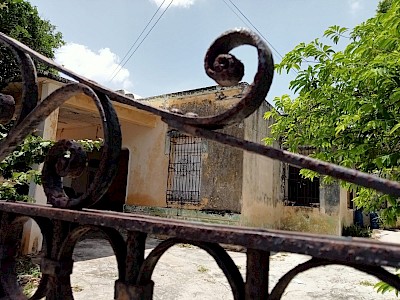 Enorme y a unos pasos de Paseo Montejo, en el Centro de Mérida.