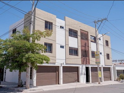 DEPARTAMENTO EN RENTA AMUEBLADO Y EQUIPADO COL STASE CULIACAN